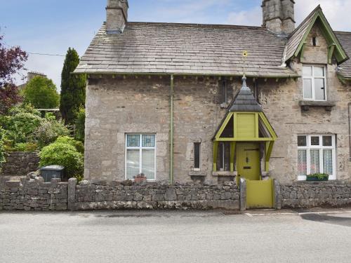 Arnside Casa | Underhill Cottage