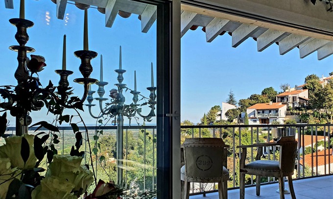 Laroque-des-Alberes Casa | Une vue à Couper le Souffle