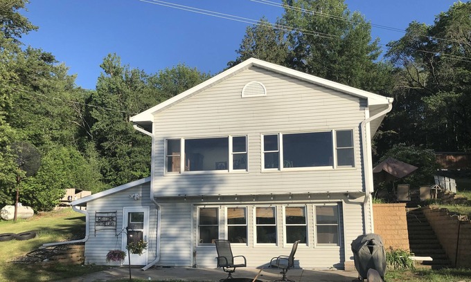 Osceola Casa | UNFORGETTABLE SUNSETS!!! Family, Fishing and Fun getaway on a three lake chain!!