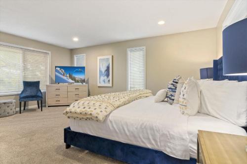 Midvale Casa | Union Pines in Salt Lake with Hot Tub and Deck