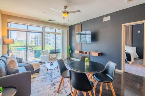 Evans Churchill Apartamento | Unique 1BD - DT PHX - Parking, Gym, Pool - Sleeps 6