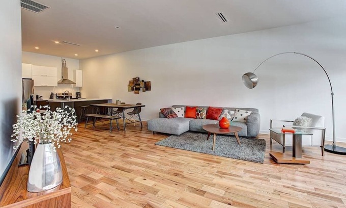 Cote-Des-Neiges—Notre-Dame-De-Grace Condominio | UNIQUE. 2500 SF HIGH END PROPERTY