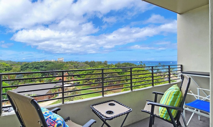 Waikiki Apartamento | Unique 8th Floor King bed condo Full kitchen Slps 3, 2 in 1 WAIKIKI GRAND HOTEL®