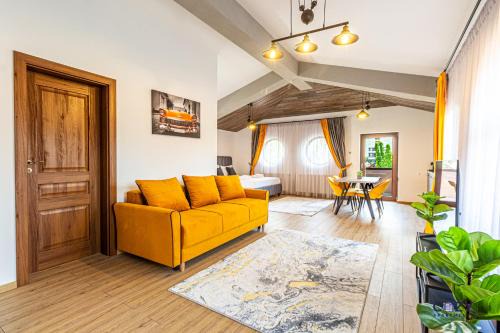 Centrul Nou Apartamento | Unique and Cozy ApartHotel in Brasov
