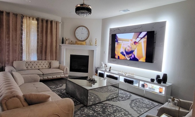 Midlothian Casa | Unique and Stylish Modern House