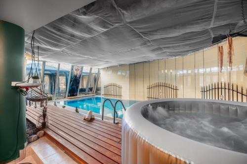 Prague 5 Apartamento | Unique apartment with private pool, cinema, SPA