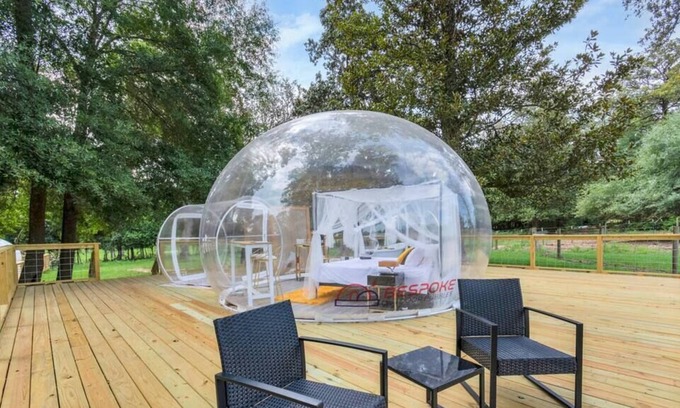 Cleveland Alquiler De RV | Unique Bubble + Gorgeous Pool on a Ranchette