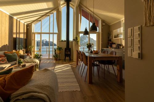 Vestvagøy Casa | Unique cabin in the heart of Lofoten