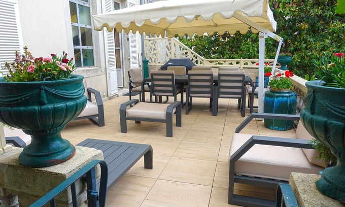 Perigueux Apartamento | RESIDENCIA CLASIFICADA 5 ***** AIRE ACONDICIONADO, GRAN TERRAZA, ESTACIONAMIENTO PRIVADO
