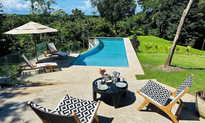 Playa Azul Casa | Unique cosy retreat in the jungle of Costa Rica