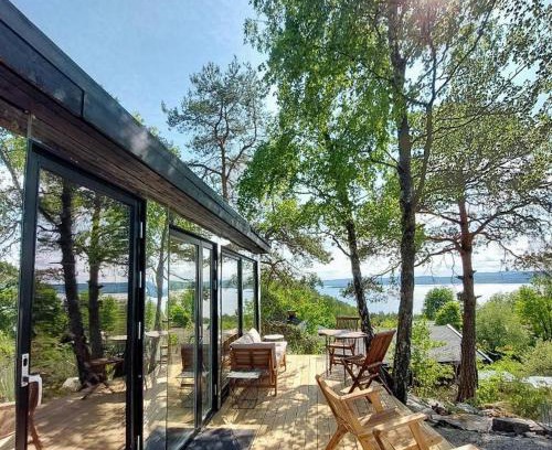Fjellstrand Casa | Unique Design And Beautiful View In Fjellstrand