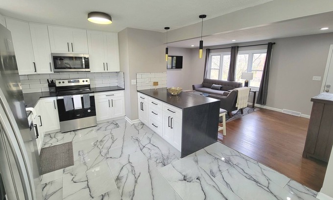 North Kansas City Casa | Unique Downtown North KC Home Near All KC Musts!