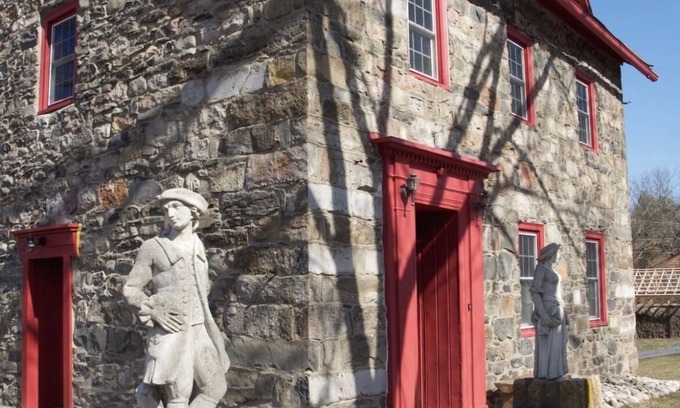 East Stroudsburg Casa | Unique Historic Guest House No Neighbors in Sight
