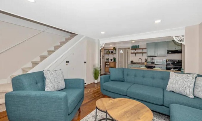 Frederick Casa | Unique Little Charmer in Downtown Frederick