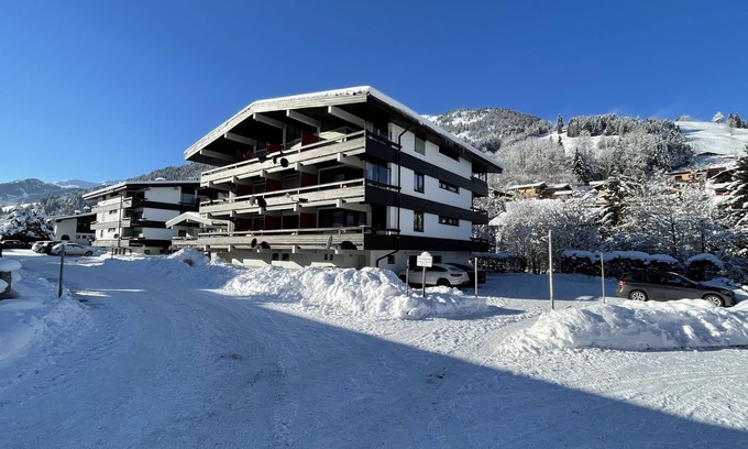 Kirchberg in Tirol Apartamento | Vida única con invernadero y dormir en la galería
