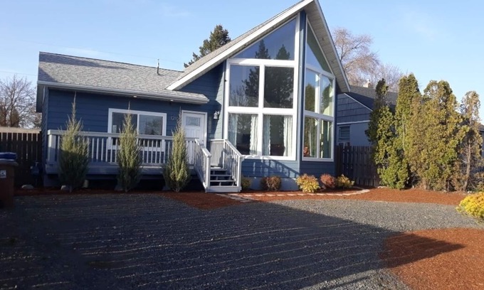 Northtown Casa | Unique Loft house in North Spokane