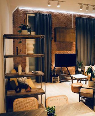 Embajadores Apartamento | Unique NYC style Loft in the heart of Madrid