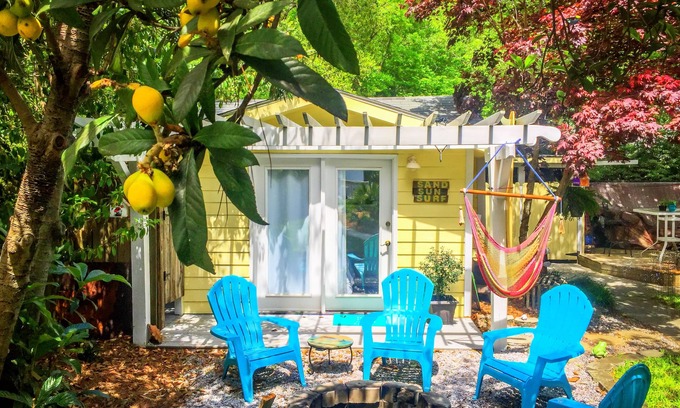 Folly Beach Cabaña | ¡Romántica cabaña estilo playa a minutos de la histórica Charleston y Folly Beach!