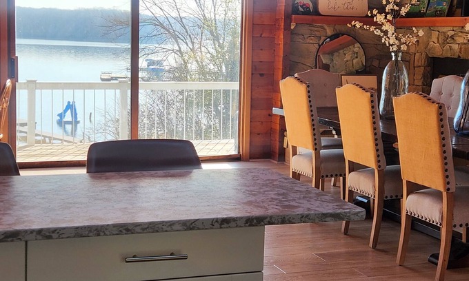 Clearview Shores Casa | Unique Rustic Charm with Modern Conveniences offering Amazing Lake Views!