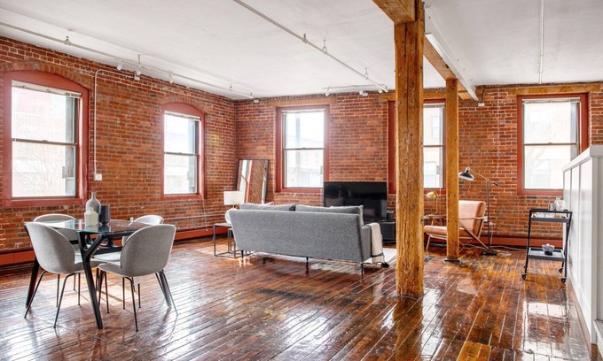 South End Casa | Unique South End Loft w/ Pool, Art Gallery, Steps to T by Blueground