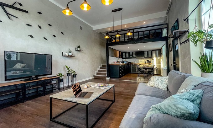 Bagaregarden Apartamento | Unique, spacious and central loft with 2.5 bedrooms