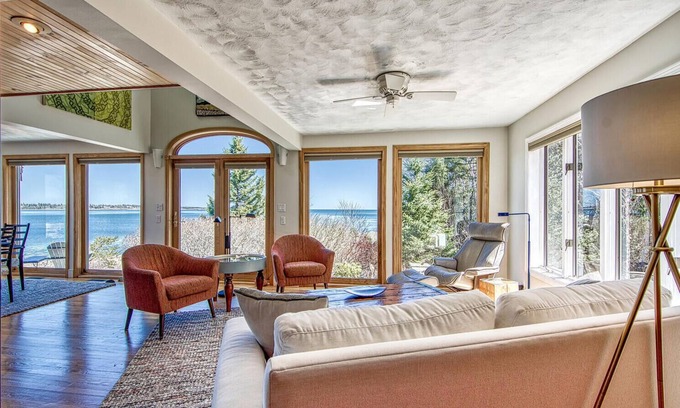 Prospect Harbor Casa | Stylish Oceanfront Home w/ Stunning Views Close to Acadia's Schoodic Peninsula!