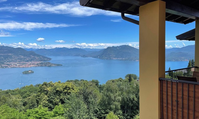 Levo Apartamento | Unique view over the Lake, charming house surrounded by nature