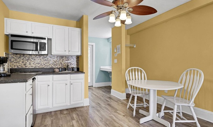 Surf City Casa | Unit 114SD at Tiffany's Motel