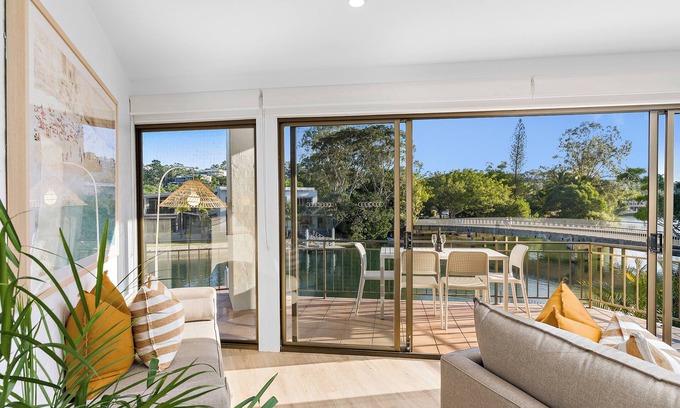 Noosa Heads Apartamento | Unit 2 - 7 Noosa Parade - Riverfront