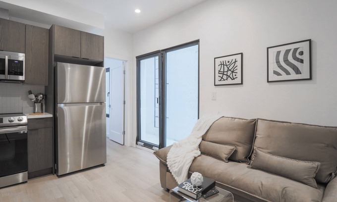 Shaw Cama Y Desayuno | Unit 2: Cozy 1-Bed in the heart of Dc