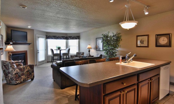 Birchwood Apartamento | Unit 311 1 Bd 1 Ba Condo Condo