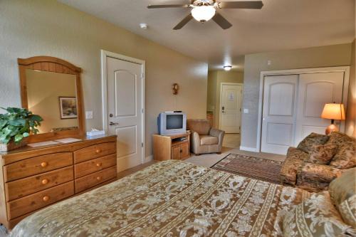 Birchwood Apartamento | Unit 411B 1Bd 1Ba Efficiency Condo Condo