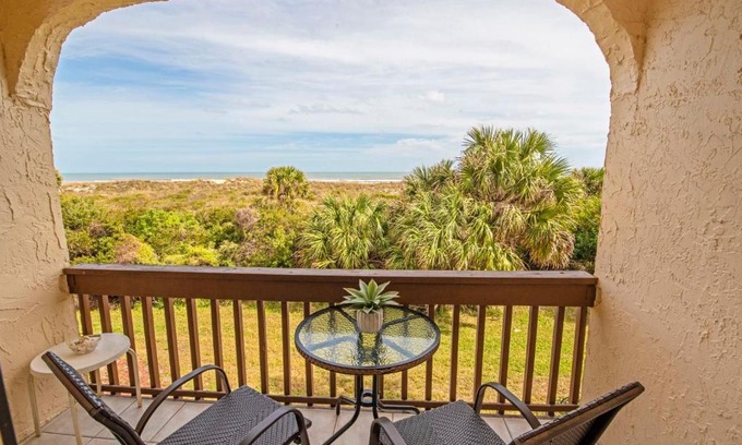 St. Augustine Beach Casa | Unit 8213 - Ocean & Racquet Resort