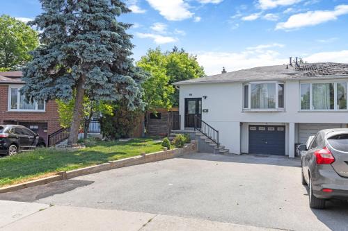 Fairview Casa | Unit at the heart of Mississauga
