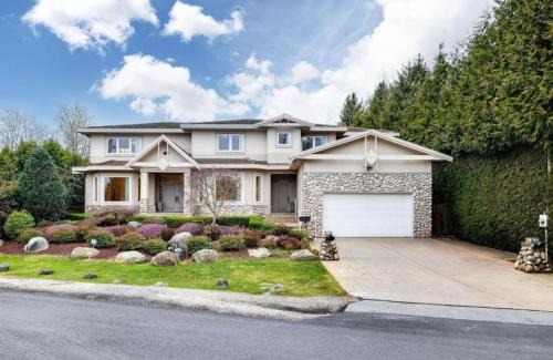 Queensborough Casa | Unitrip Queen Bed Room 3