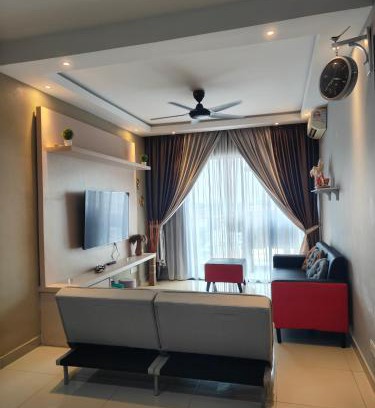 Seri Kembangan Apartamento | Univ 360 Seri Kembangan - Cozy Homestay Free Wifi - Netflix - Prime Video
