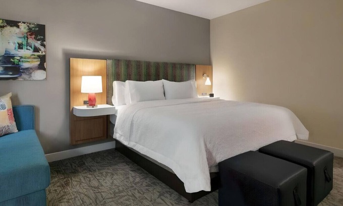 Johns Creek Casa | Unlock a Pampering & Romantic Escape! Pool, Gym