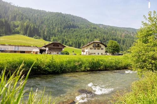 Valle San Silvestro Casa | Untersinnerhof Gsies