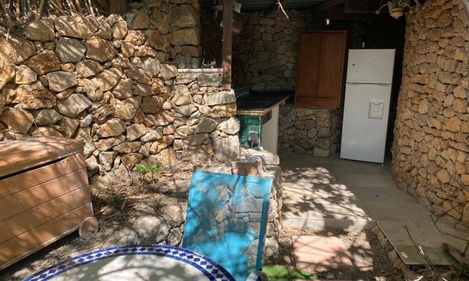 Mougins Cabina | Unusual studio in the countryside
