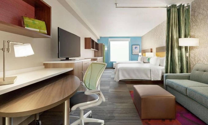 Southwest Colorado Springs Hotel | Unwind and Indulge In Our Oasis! Indoor Swimming Pool, Pets Allowed!