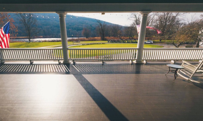 Shawnee On Delaware Casa | Unwind in a Quaint Room Nestled Along the Delaware River | Golf & Spa Escape