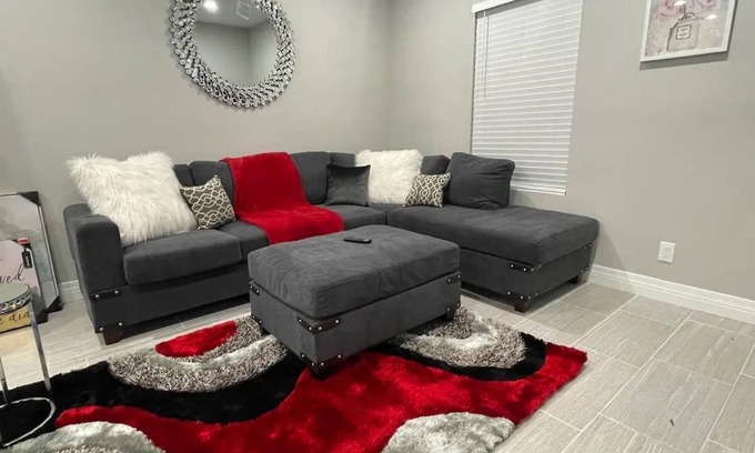 San Bernardino Casa | Unwind in insta-worthy Style: Dream Getaway Awaits! Private! Luxury Redefined!
