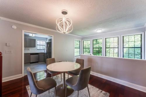 Stone Mountain Casa | Unwind & Relax at Legacy Estates