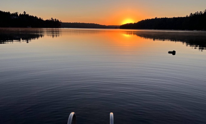 Algoma District Cabaña | Unwind, Relax, Rejuvenate - The Lake House @ Elliot Lake