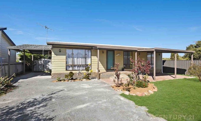 Port Willunga Casa | Unwind @ Retro-Vibe Pet Friendly
