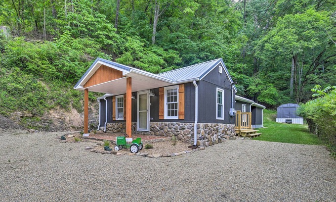 Bristol Cabina | Updated Bristol Retreat ~ 2 Miles to Downtown!