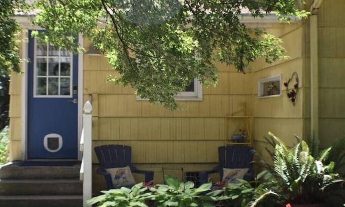 West Stayton Otro | Updated farmhouse on 5 acres near salem oregon