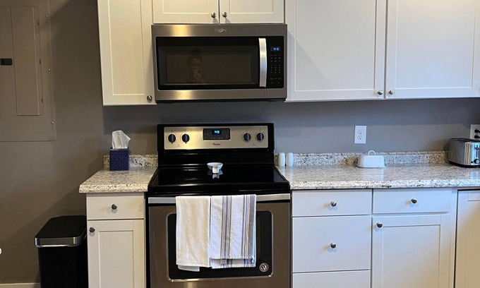 Butte Casa | Updated, fully furnished home in the heart of uptown Butte.