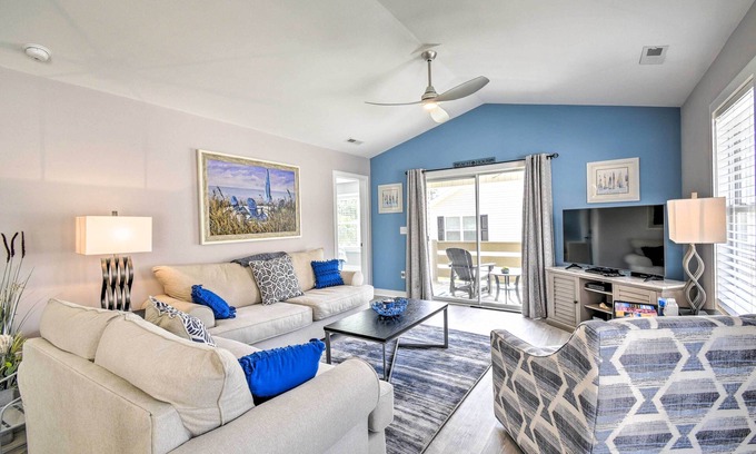 Myrtle Beach Cabaña | Updated Myrtle Beach Cottage w/ Shared Pool!