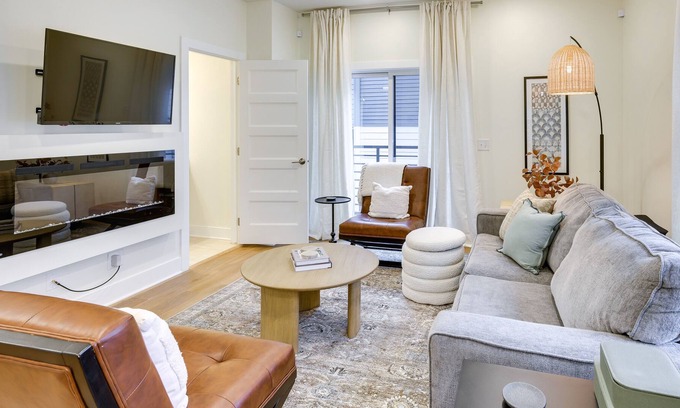 Downtown Omaha Apartamento | Updated Omaha Vacation Rental < 2 Mi to Downtown!